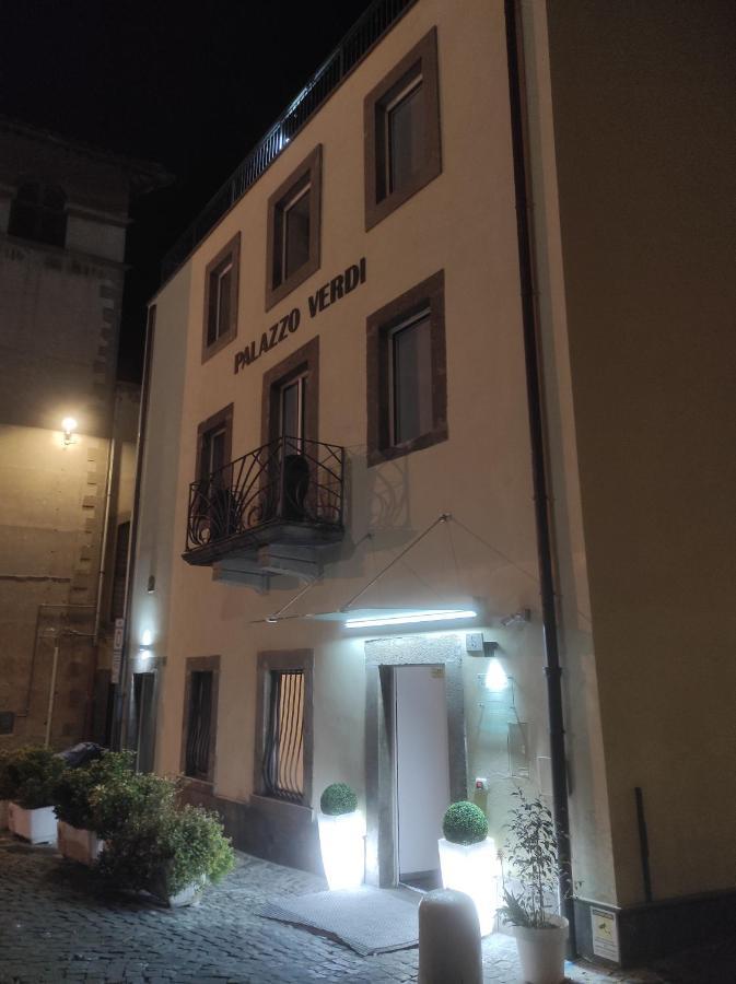 Palazzo Verdi Holiday Viterbo Exterior photo